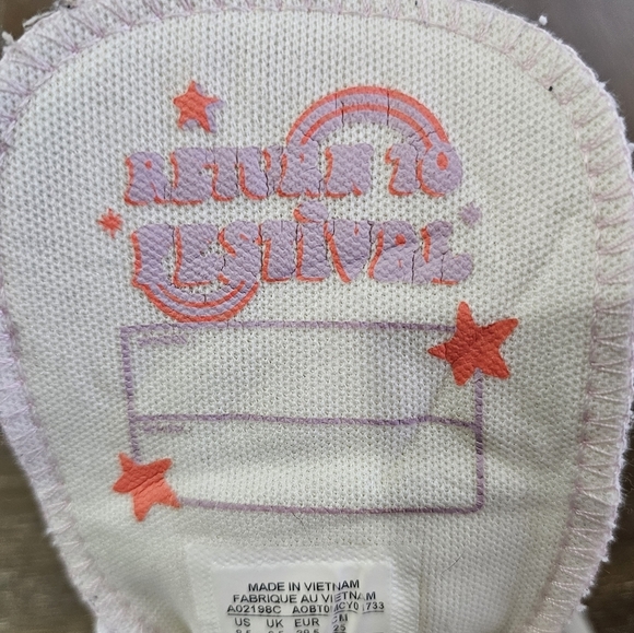 Converse Chuck Taylor All Star Lift Platform Floral Embroidery, Womens size 8.5 - Picture 12 of 14